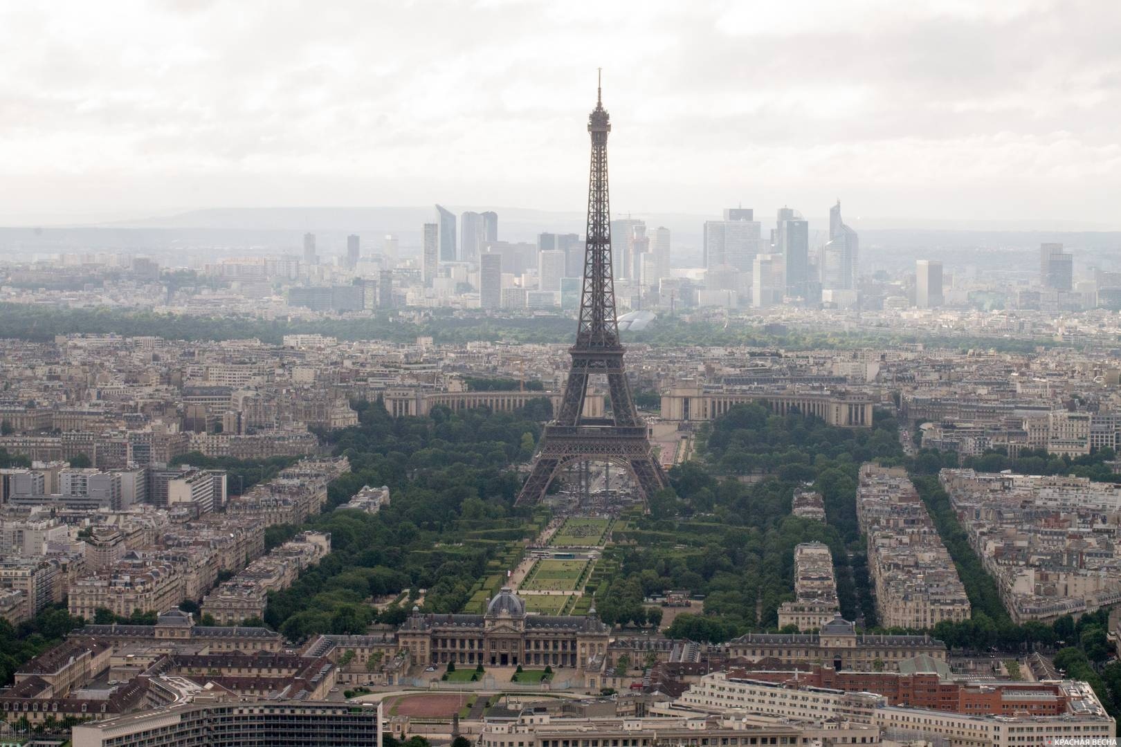 Эйфелева башня. Париж. Франция.