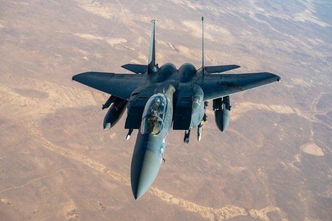 Истребитель F-15E Strike Eagle ВВС США