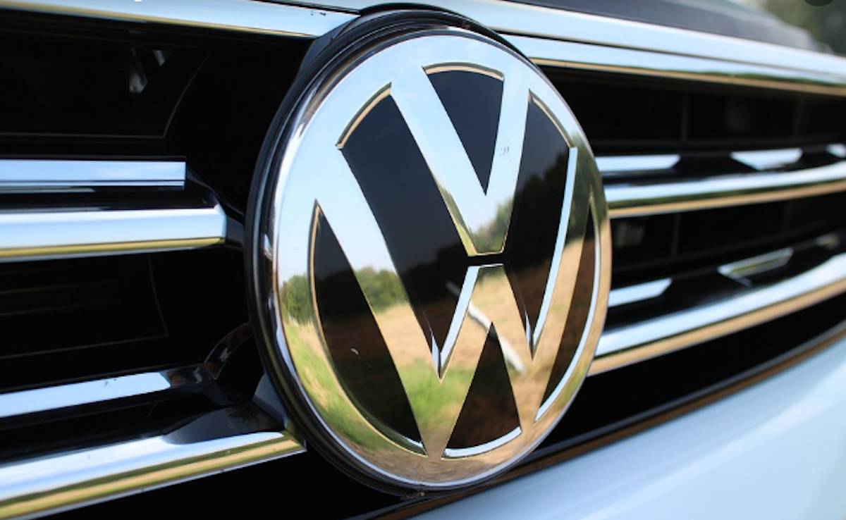 Логотип компании Volkswagen