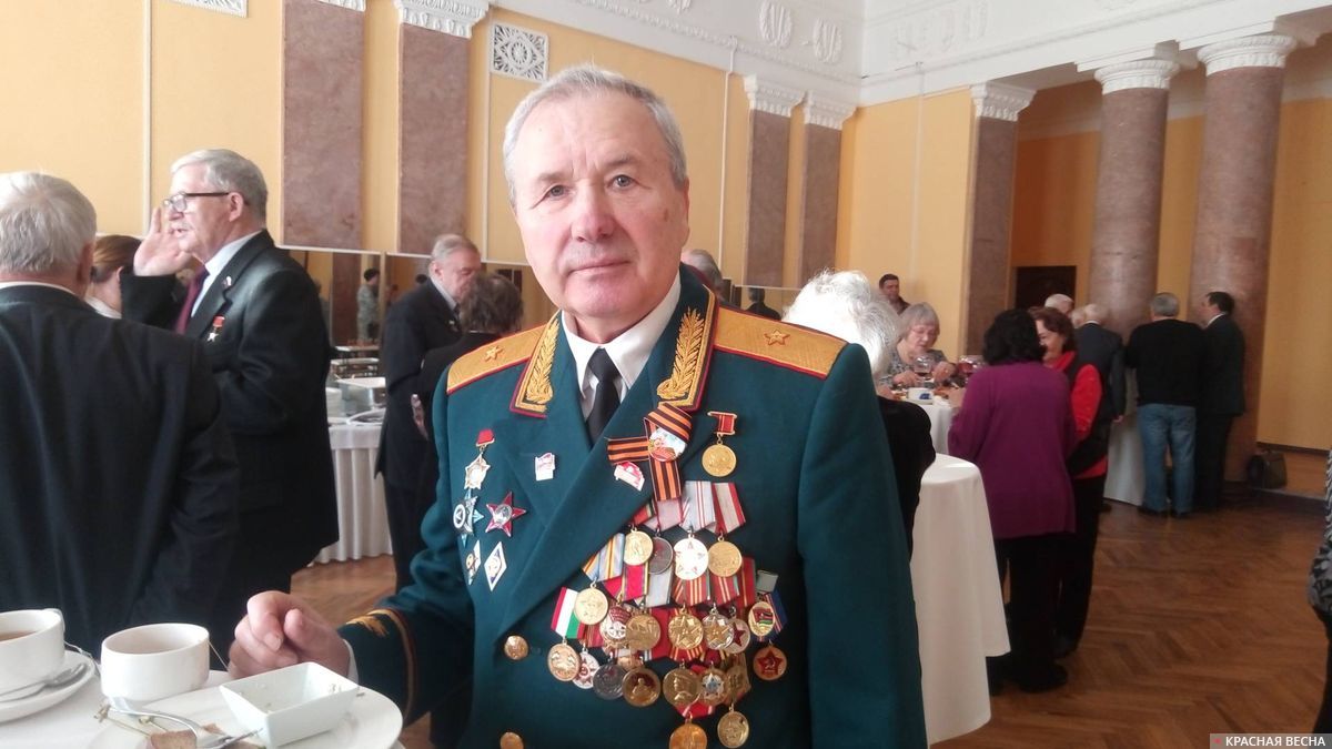 Генерал-майор в отставке Морозов Александр Яковлевич