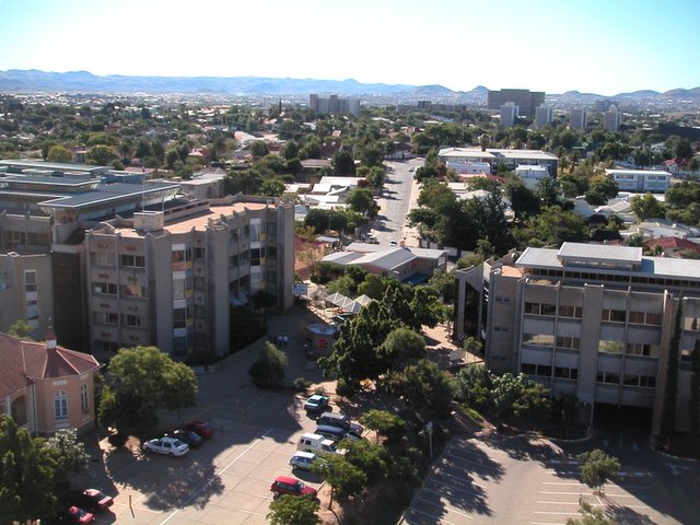 Намибийский университет науки и технологии (NUST)