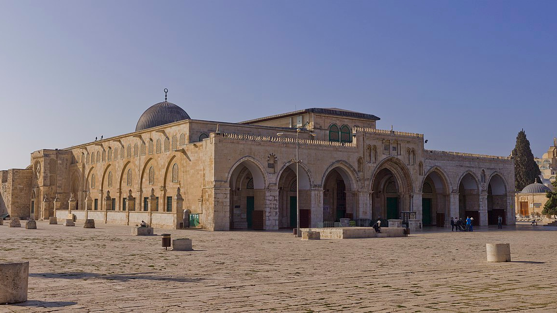 Аль аксу. Мечеть Хузайфа ибн Аль-Ямани. Саладин мечеть Аль Акса. Синагога под мечетью Аль Акса. Аль Акса тамплиеры.