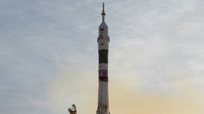 Ракета-носитель «Союз-ФГ» при запуске космического корабля «Союз ТМА-5»