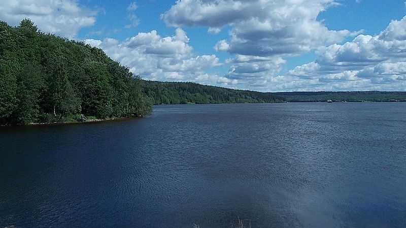 Водохранилище