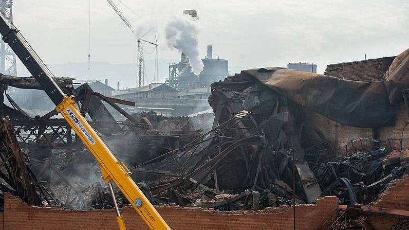 Владикавказ. Завод «Электроцинк» после пожара 21.10.2018