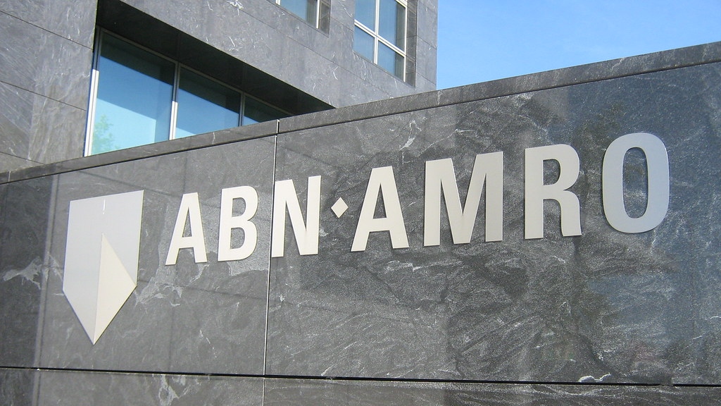 Логотип голландского банка ABN Amro