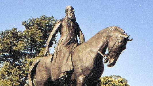 Статуя Леопольда II в Брюсселе