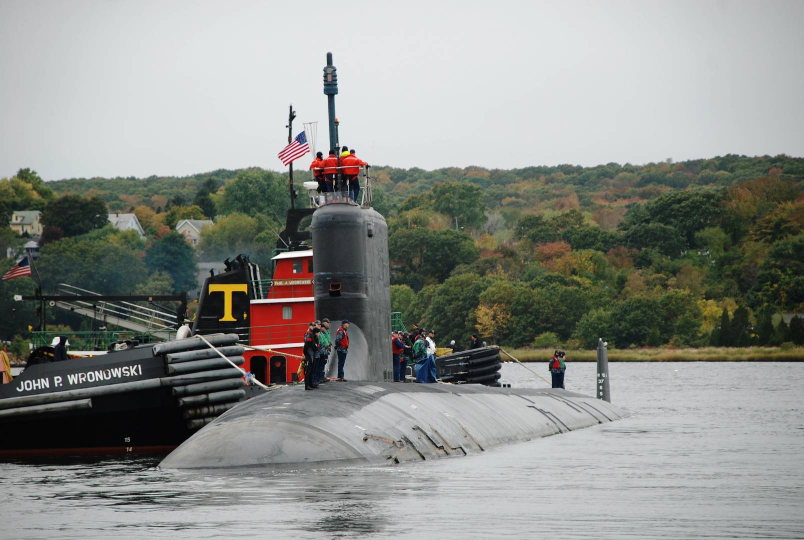 Ударная подводная лодка Virginia отправляется в район боевого развертывания
