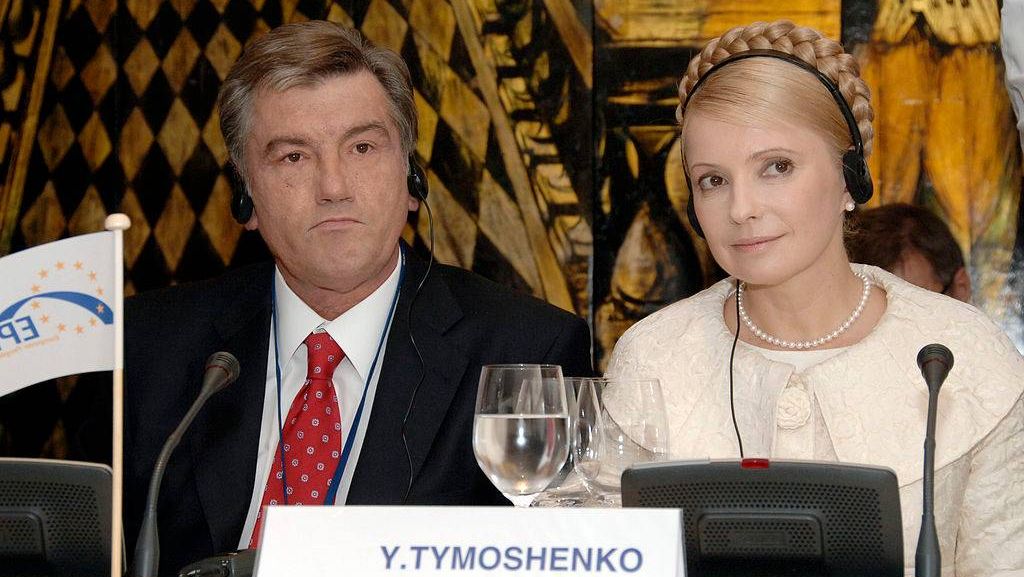 Лидерры майдана 2004 В. Ющиенко и Юлия Тимошенко