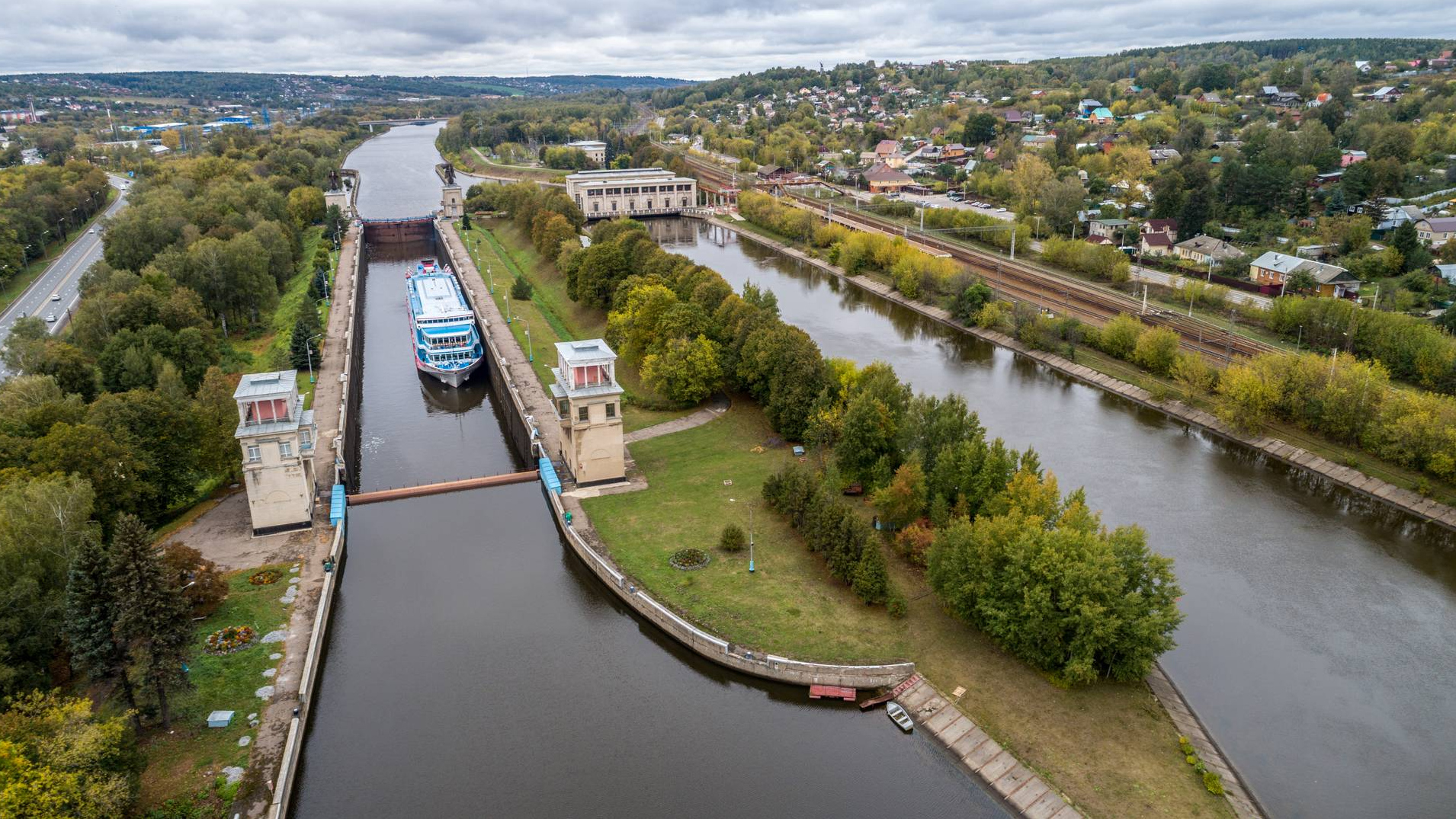 шлюзы в москве