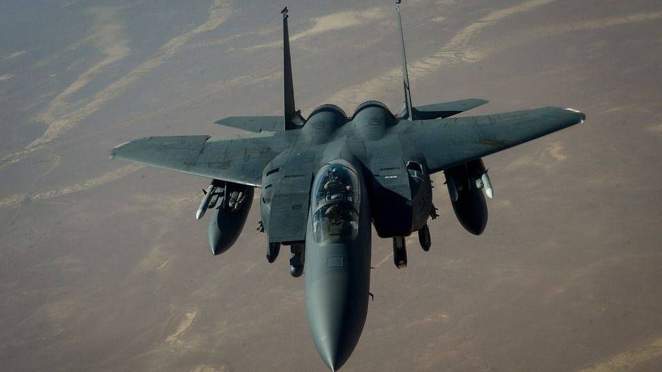 F15. Истребитель-бомбардировщик ВВС США