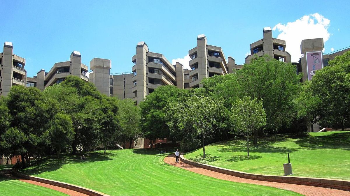 Университет Йоханнесбурга