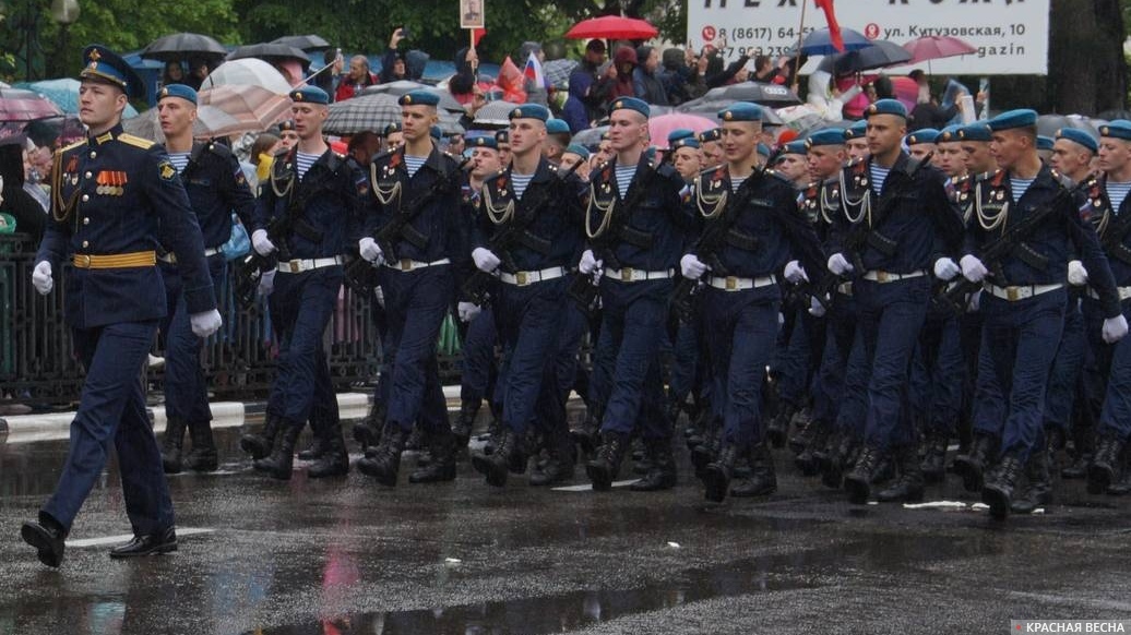 Парад Победы в Новороссийске 9 мая 2023 года