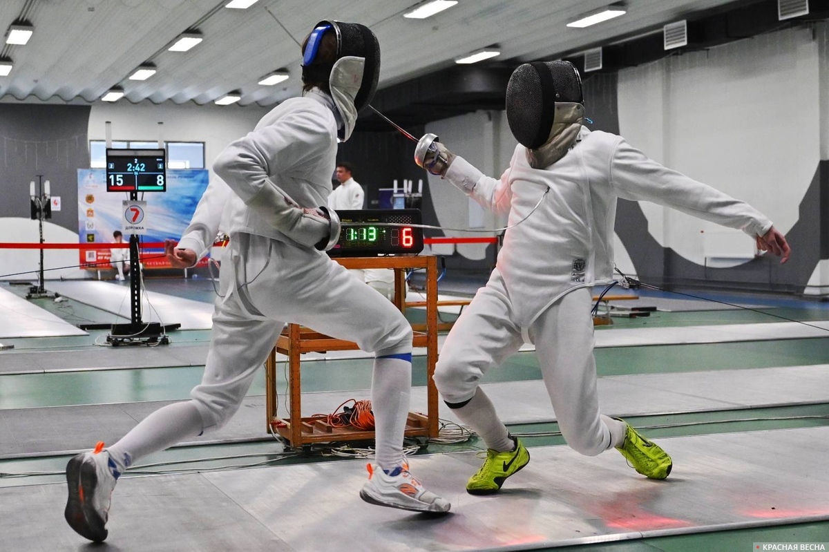 Соревнование шпажистов