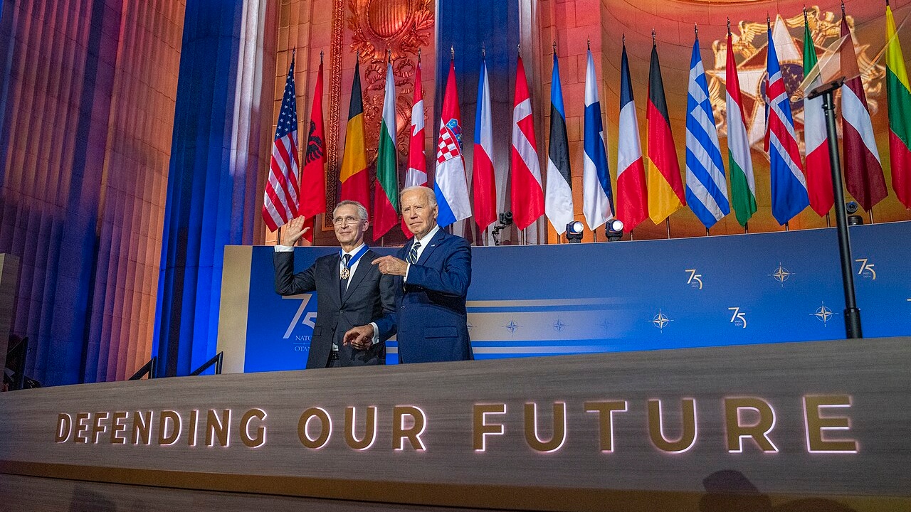 Йенс Столтенберг на вручении ему Президентской медали Свободы. Вашингтон, 9 июля 2024