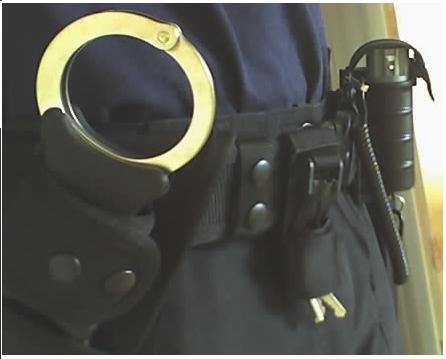 наручники, лицензия: CC BY SA 3.0