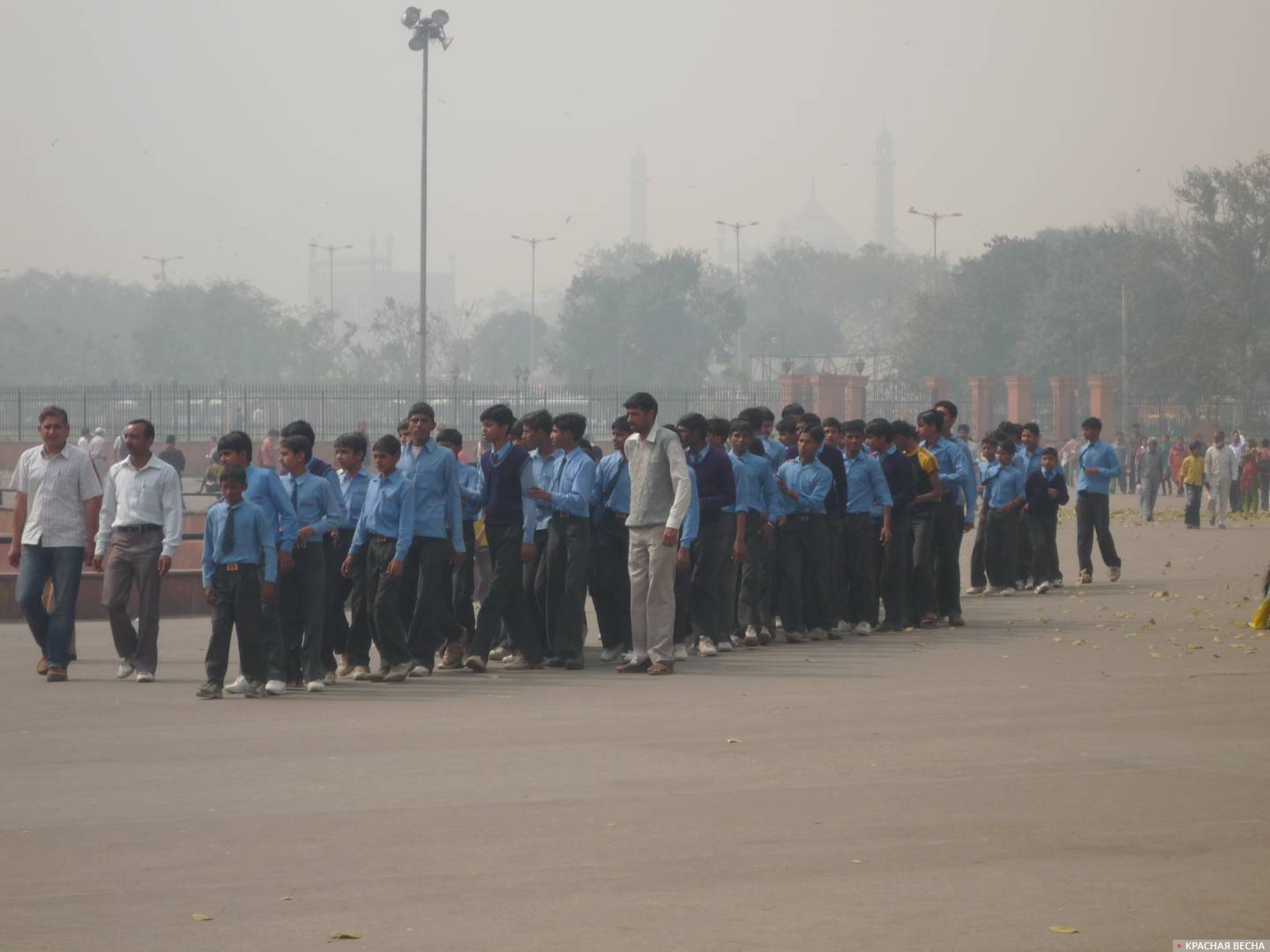 Школьники в Индии