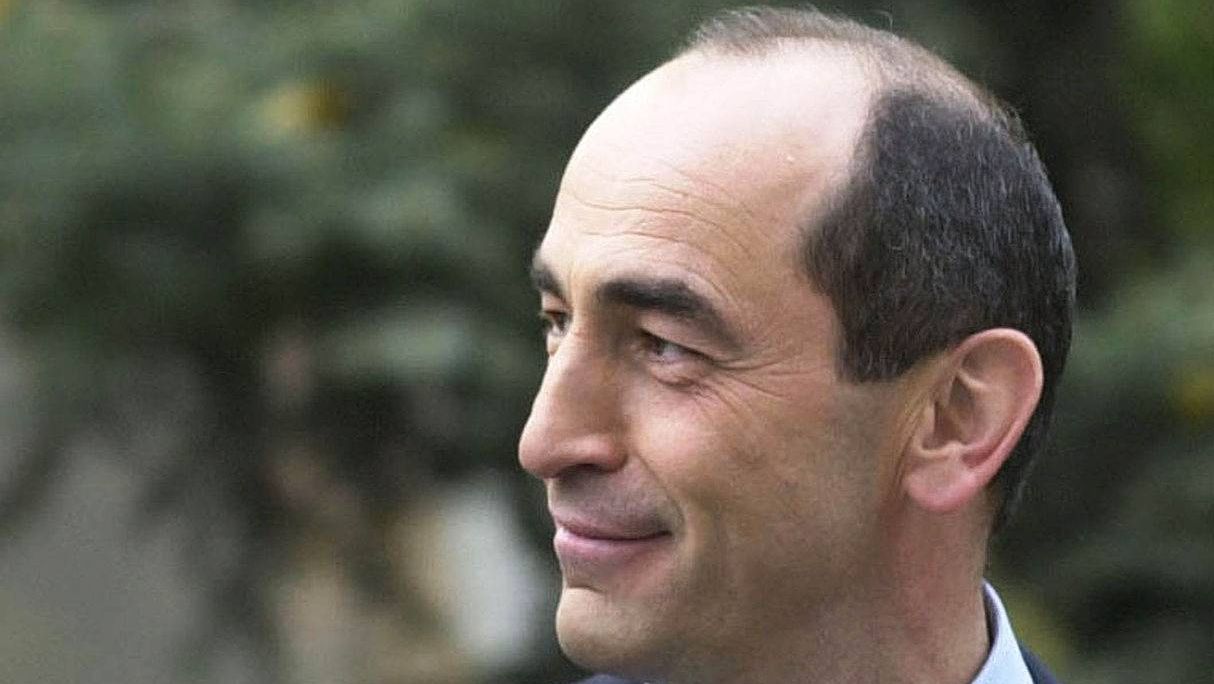 Роберт Кочарян