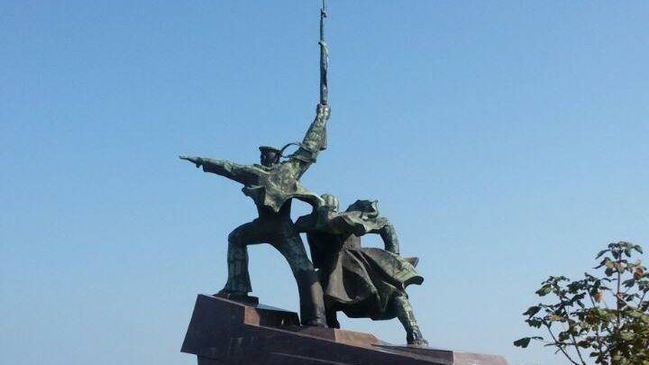 Крым монумент Солдат и Матрос