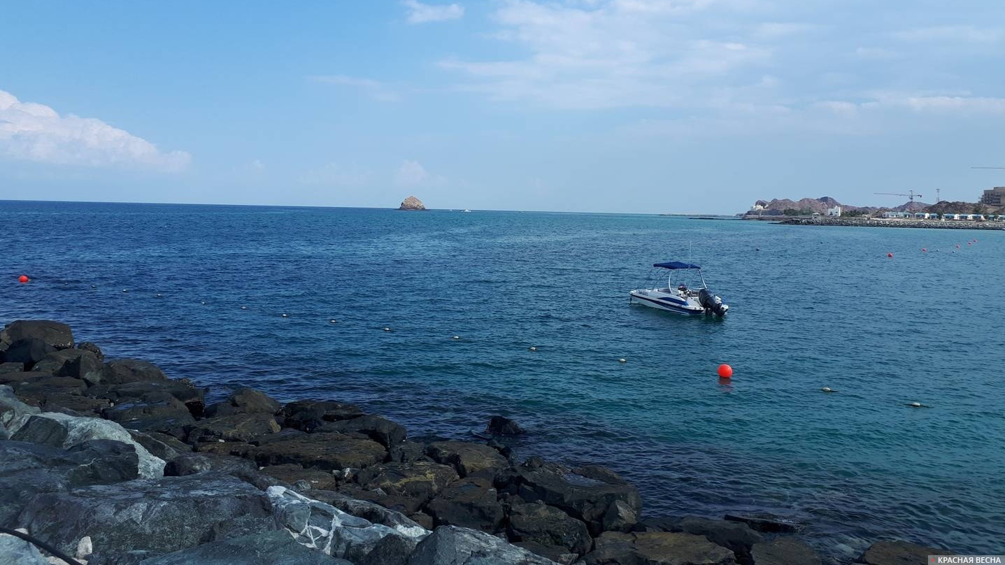 Оманский залив