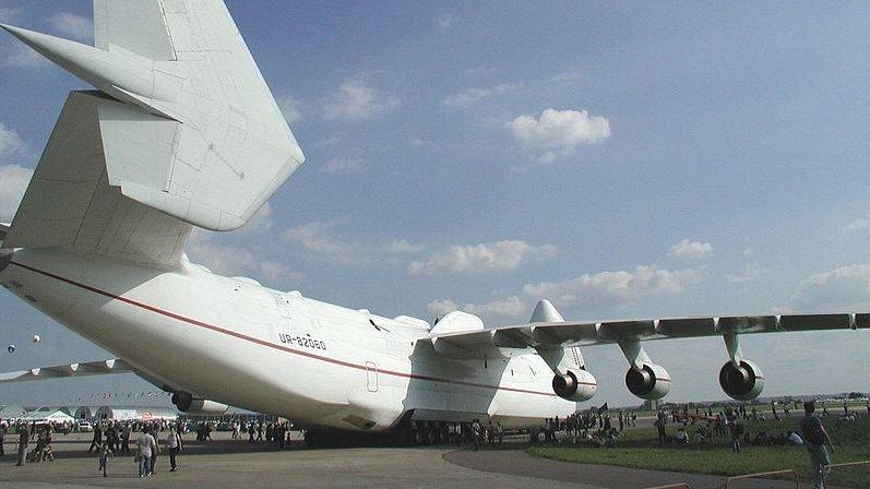 СМИ: самолет Ан-225 «Мрия» вывезли из аэропорта Гостомеля для утилизации