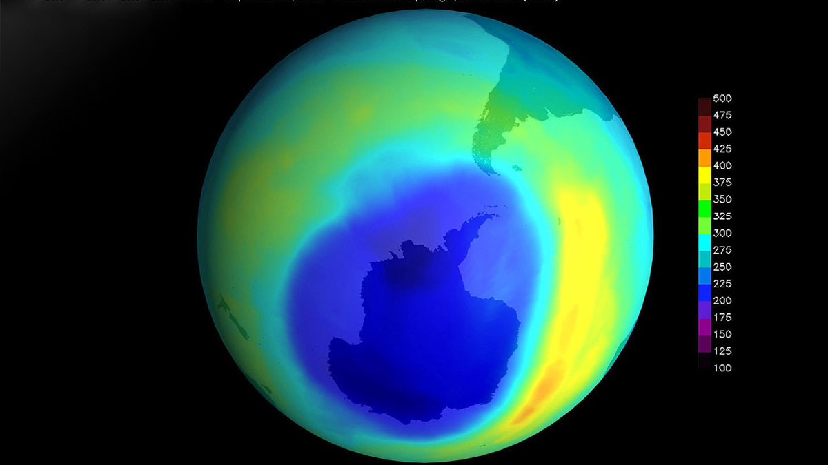 Озоновая дыра 2000