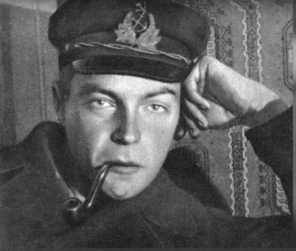 Иван Ефремов - капитан гидрогеографического катера Ленкорань, 1925 год