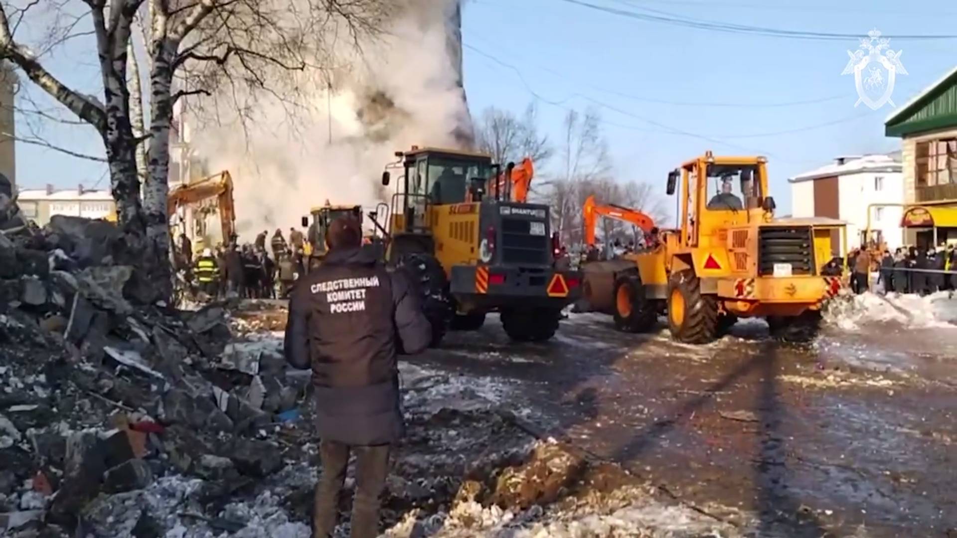 Обрушение части жилого дома в пос. Тымовское Сахалинской области