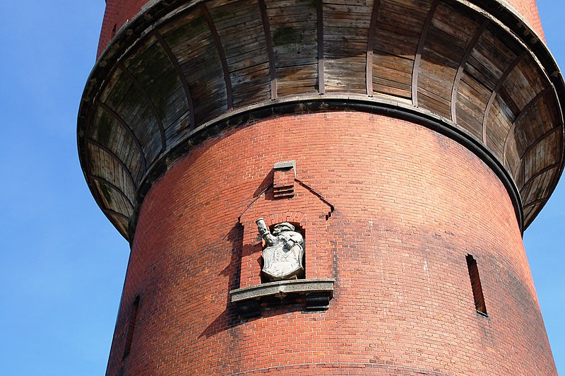 Герб Инстербурга на водонапорной башне в Черняховске (бывший Инстербург), Калининградская область
