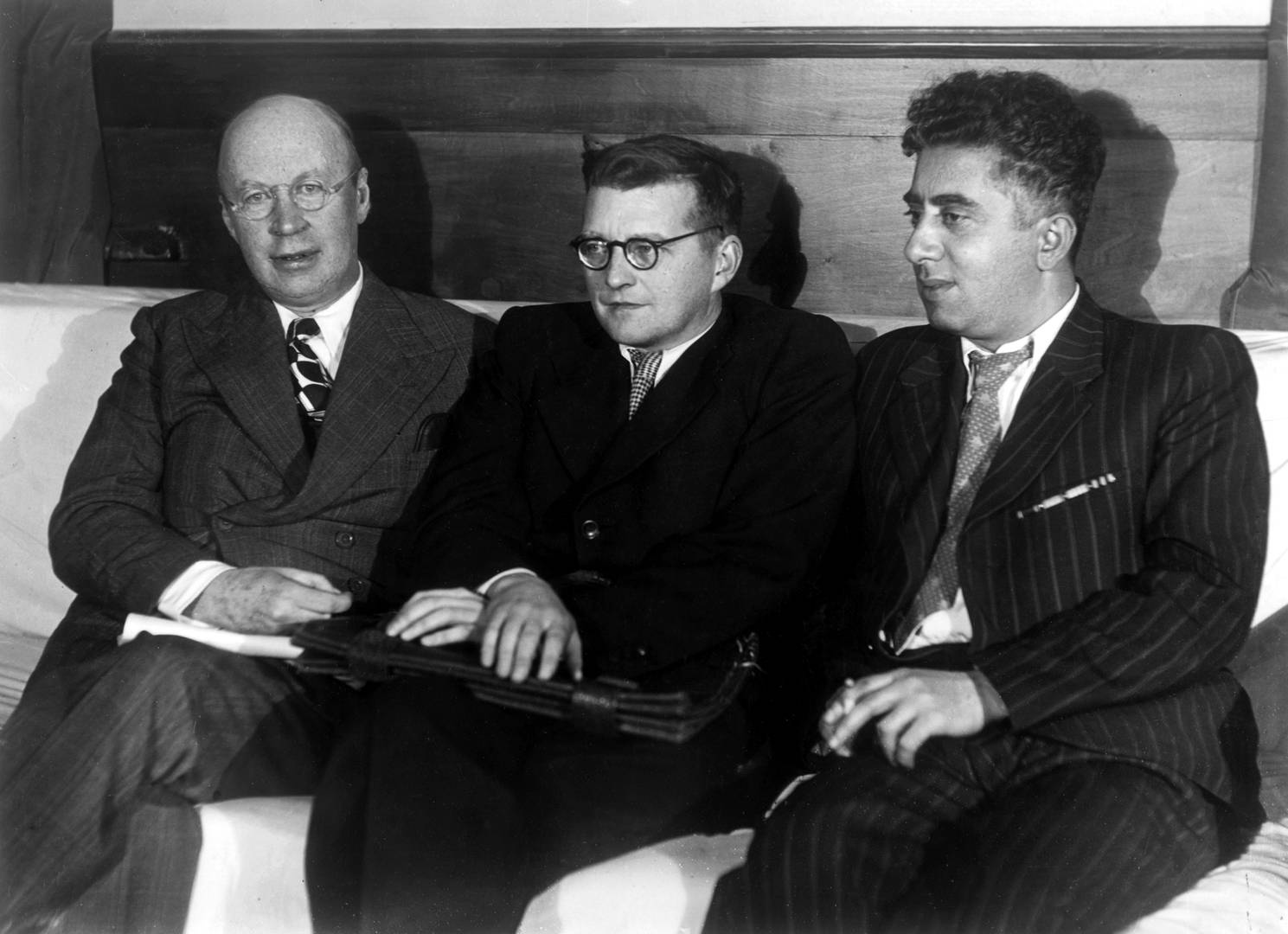 С. Прокофьев, Д. Шостакович и А. Хачатурян, 1945