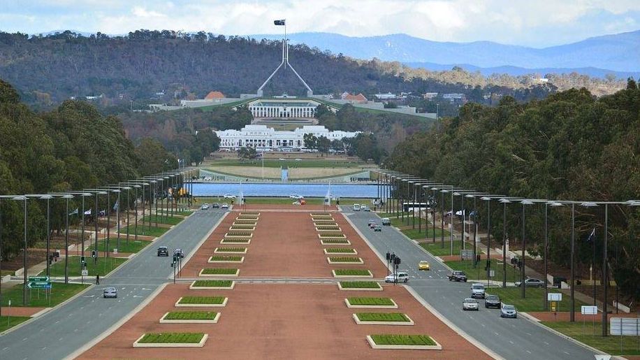канберра, австралия, здание парламента