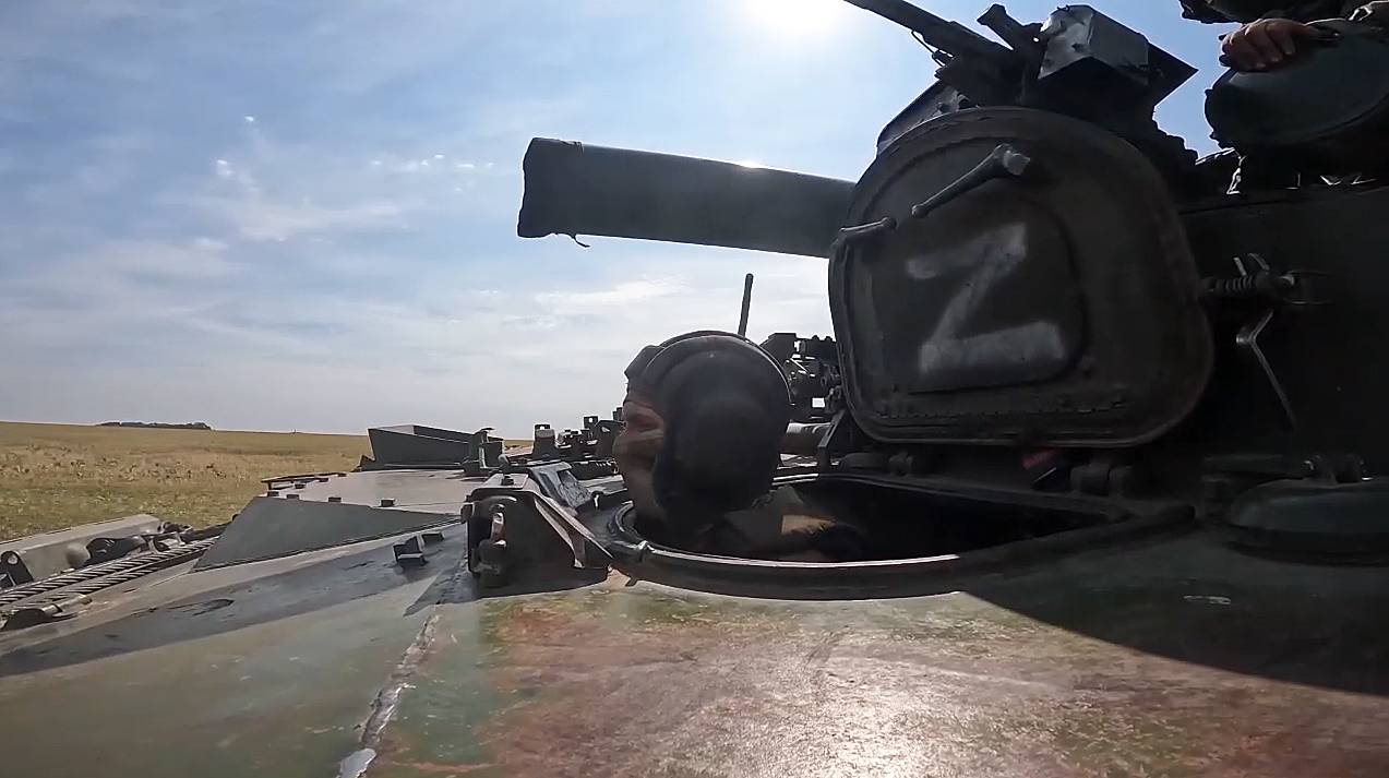 Расчет 240-мм самоходных минометов 2С4 «Тюльпан» Западного военного округа