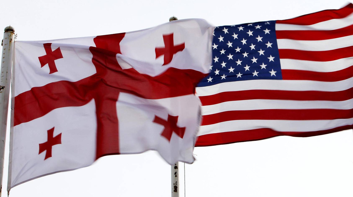 Флаги Грузии и США