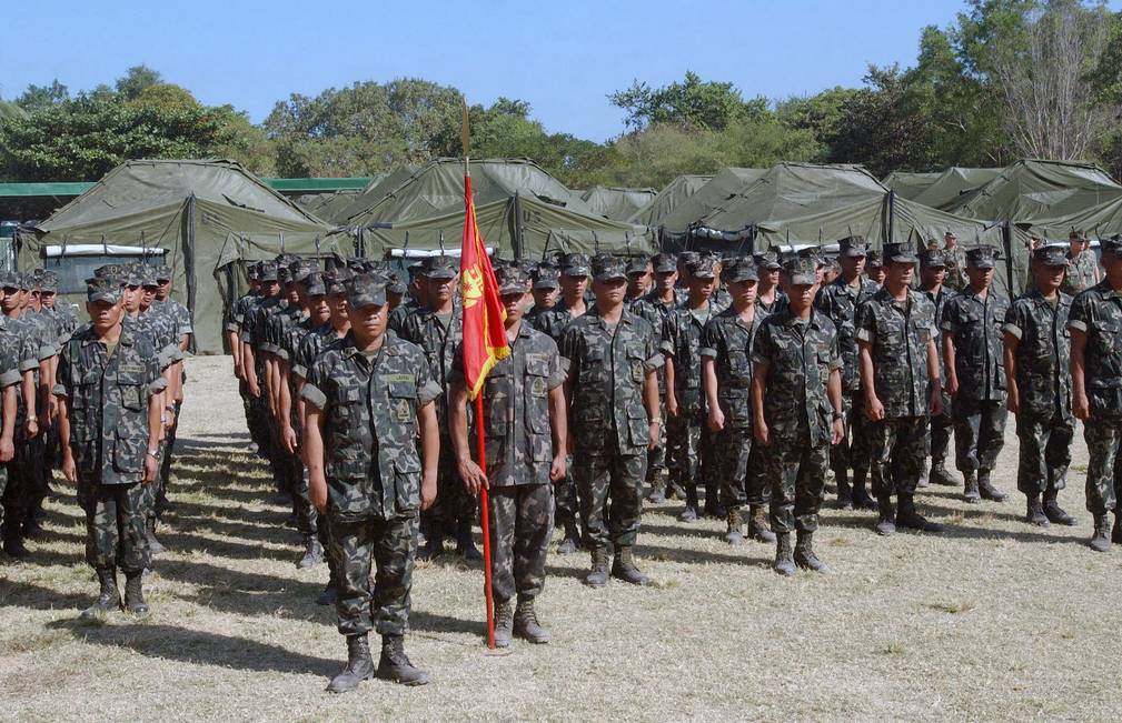 Филиппинские морские пехотинцы 3-го Батальона 8-го Марина Филиппинского корпуса морской пехоты