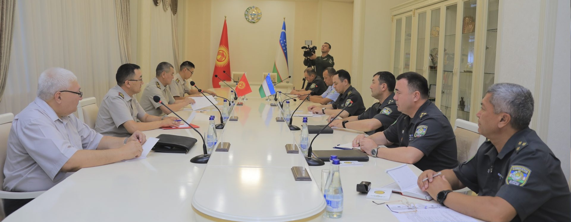Военная делегация Киргизии в Узбекистане