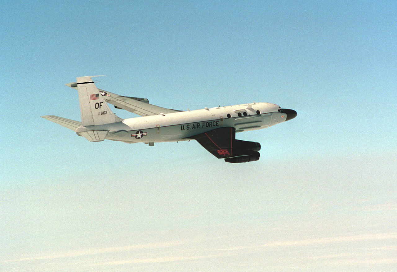 RC-135S Cobra Ball I в воздухе