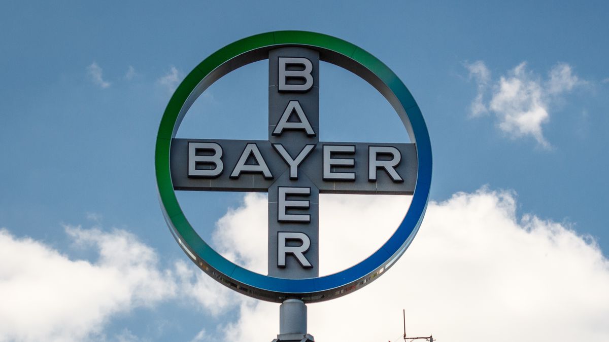 Эмблема Bayer