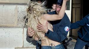 Протесты Femen. Франция. 2012
