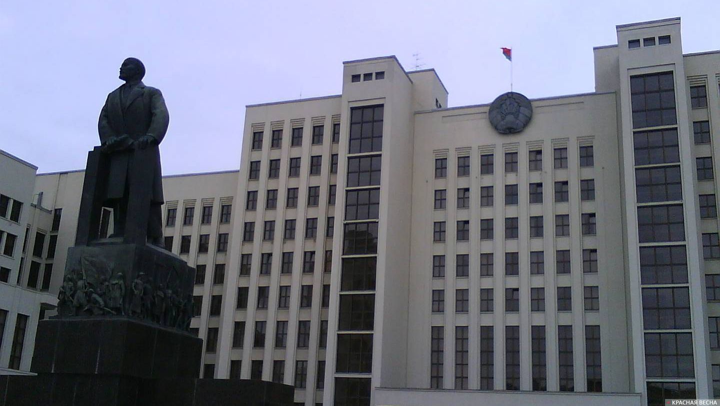 Белоруссия Минск. Дом правительства