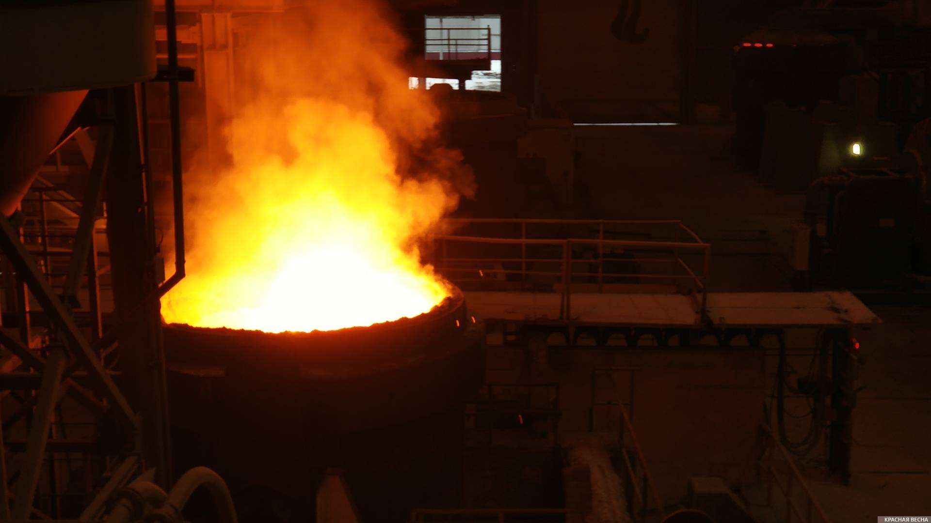 ОМК Выкса расплавленная сталь