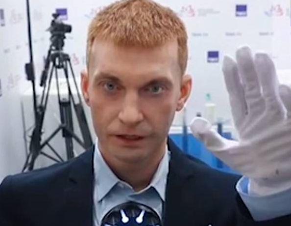 На ВЭФ-2021 представили человекоподобного робота производства РФ
