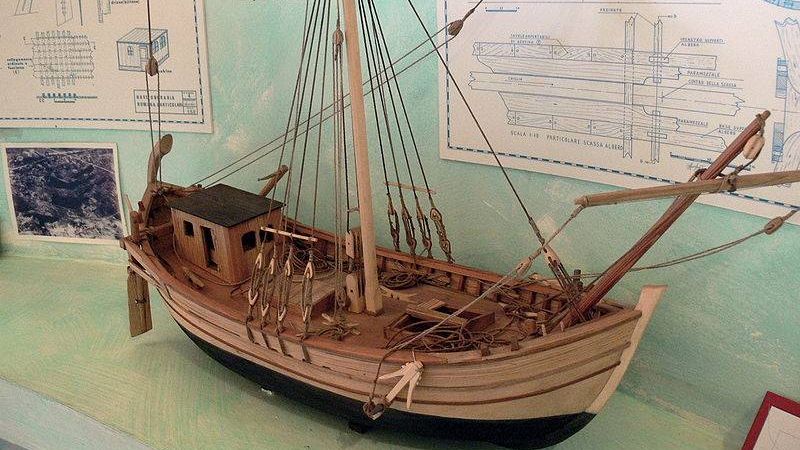 Модель древнеримского корабля. Музей в Марчиана-Альта. Италия
