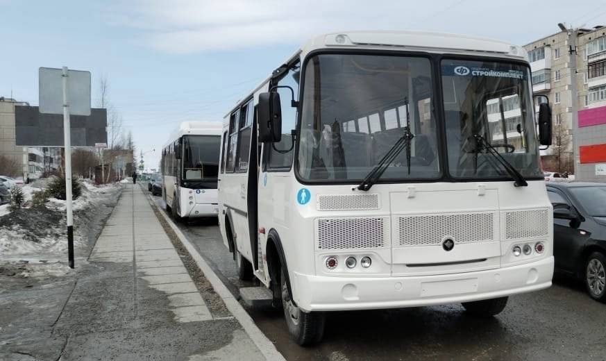Новый автобус для краснотурьинского театра кукол