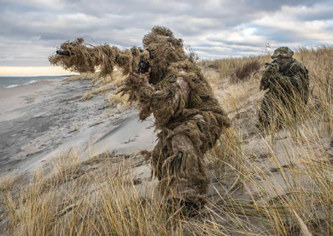 Тренировка морских пехотинцев Балтийского флота