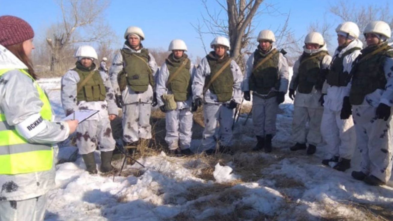 Военные психологи на тренинге с военнослужащими