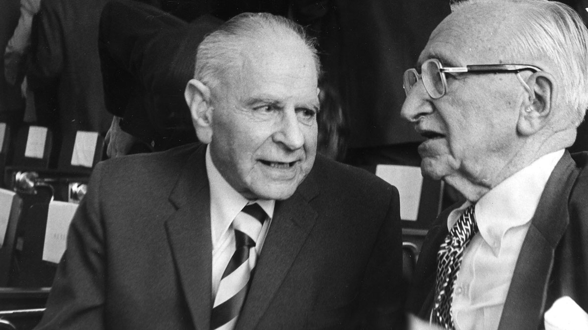 Карл Поппер и Фридрих фон Хайек. 1979