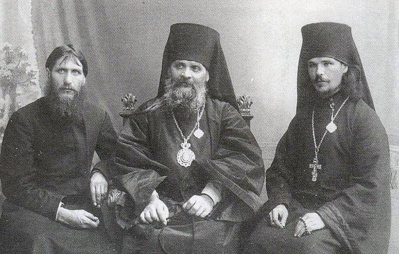 Григорий Распутин, епископ Гермоген (Долганов), иеромонах Илиодор (Труфанов)