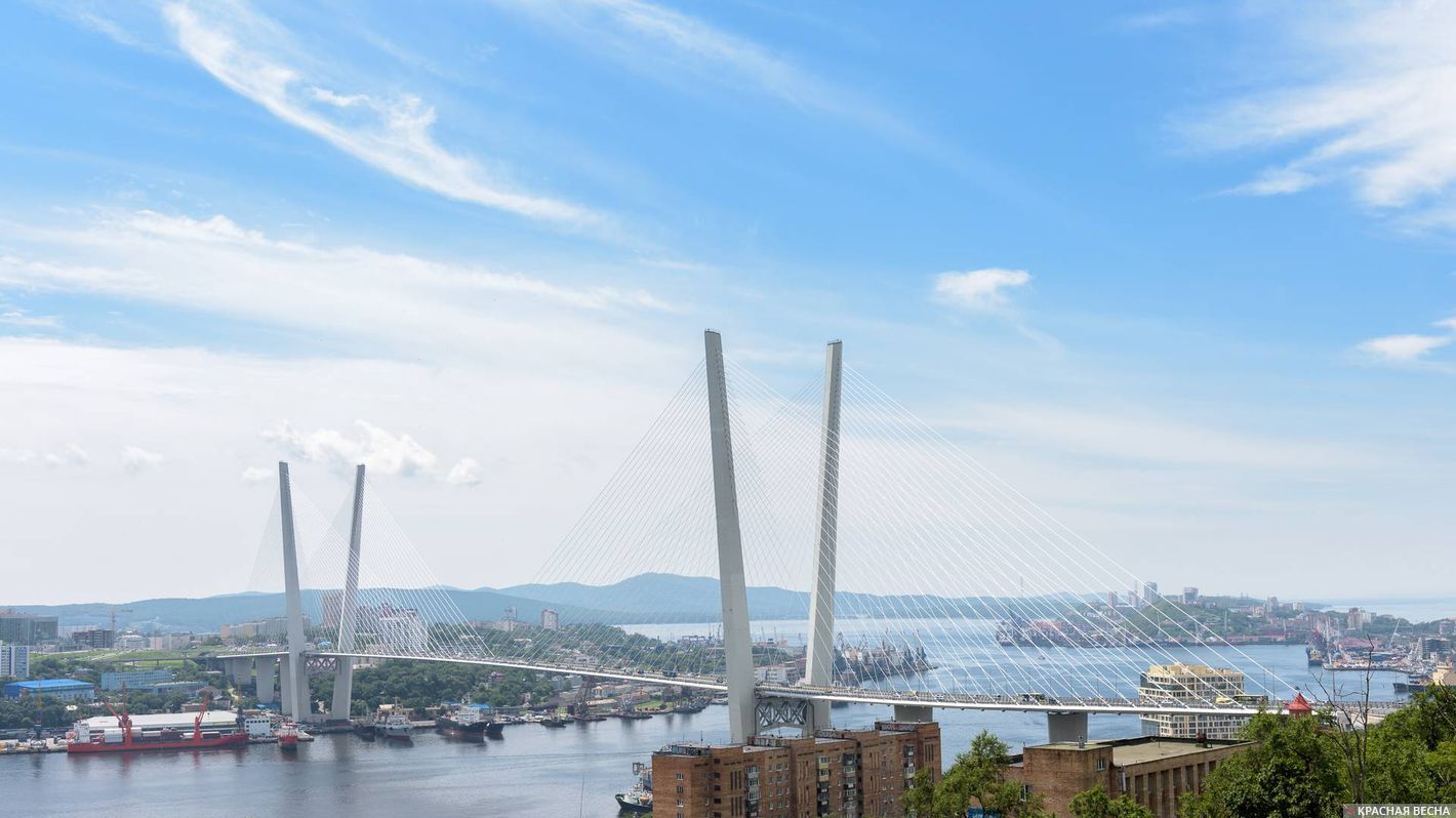Золотой мост. Владивосток. Россия