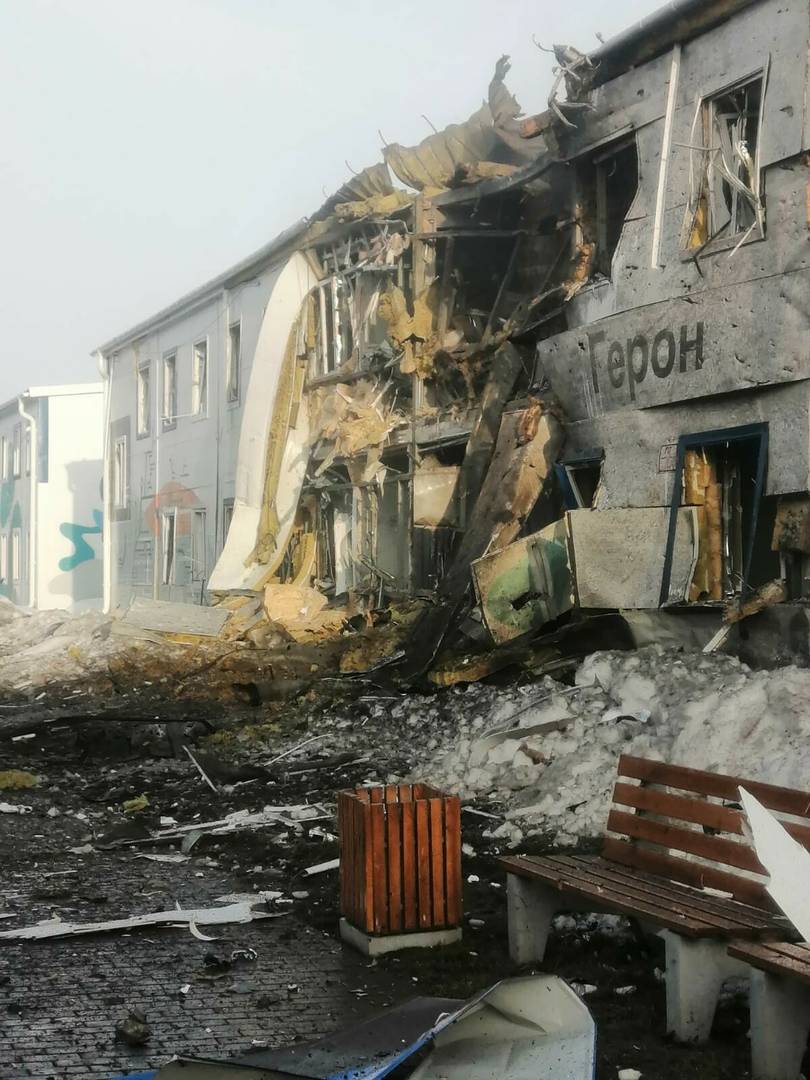 Здание общежития «Алабуга Политех» после атаки БПЛА