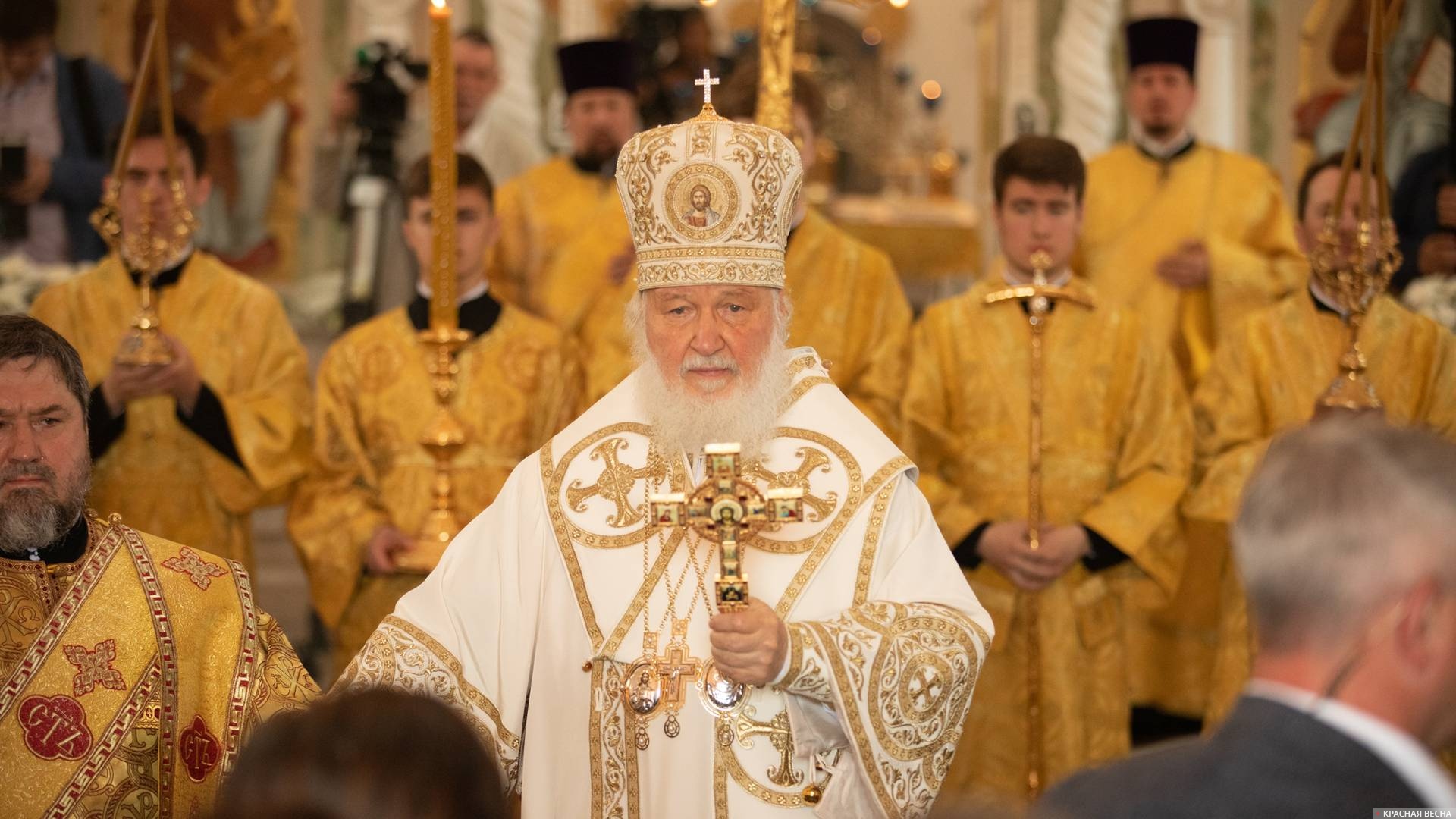 Освещение храму Петра и Февронии Муромских в Новороссийске Патриархом Кириллом